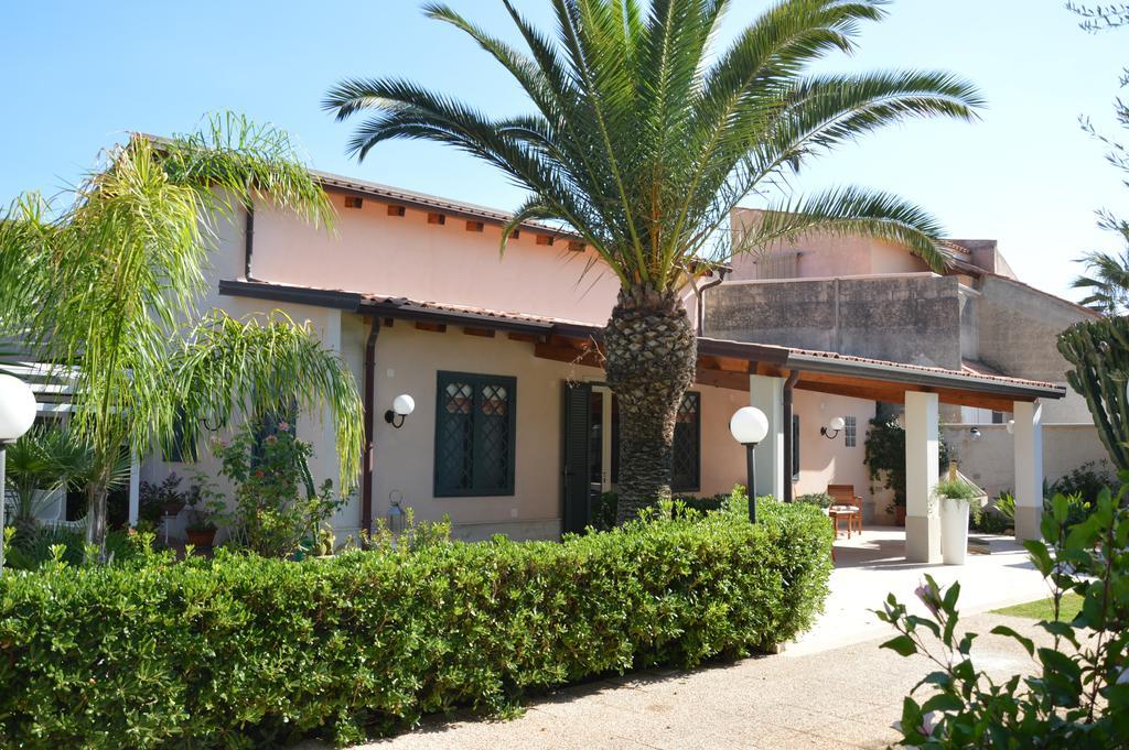 Villa Paola Fontane Bianche Exterior foto