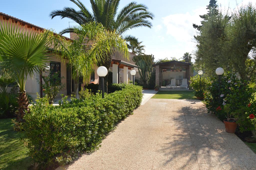 Villa Paola Fontane Bianche Exterior foto
